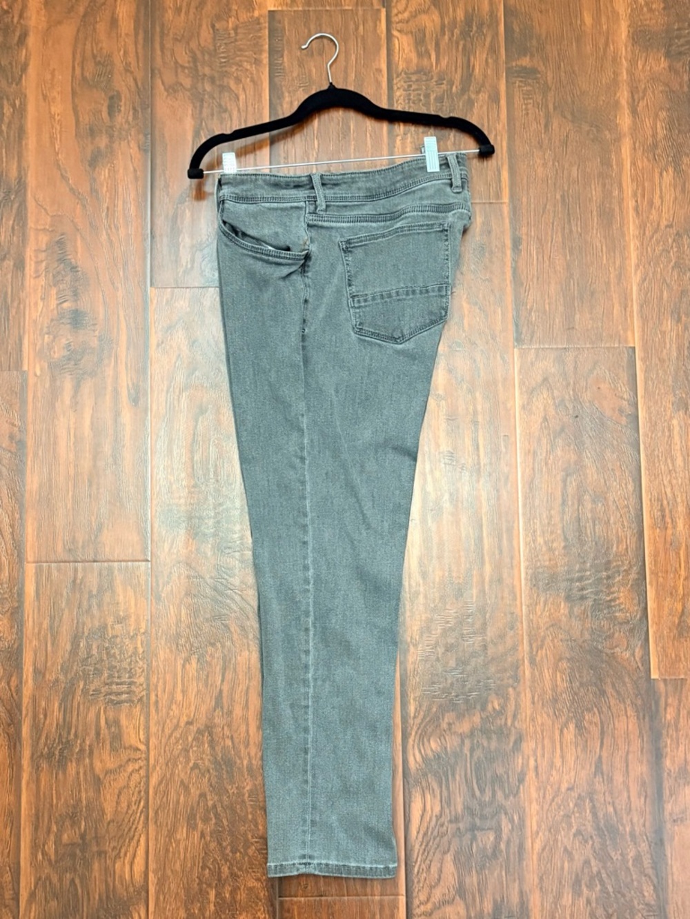 Tommy Bahama Gray Slim Fit Jeans – Size 32x30 – Stretch Denim